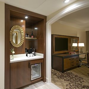 Signature King Room