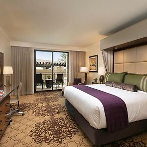 Signature King Room